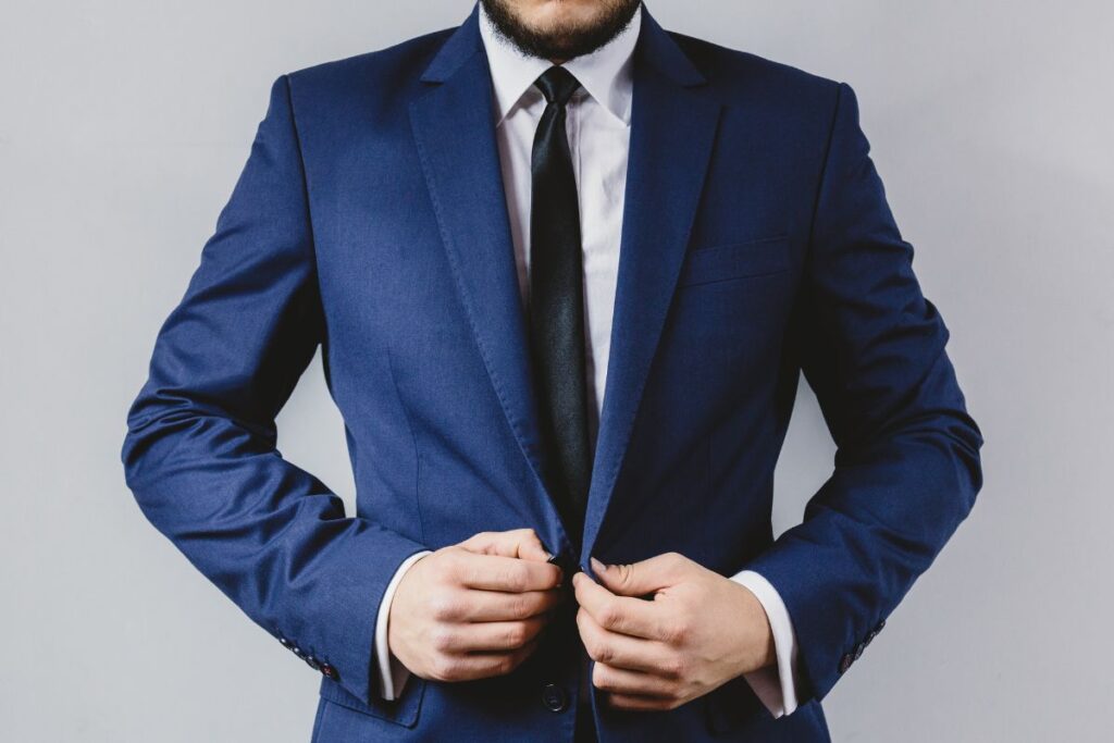 KingSize Suits: 5 Best Big & Tall Options