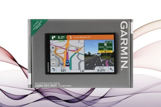 Garmin DriveSmart 71 EX with Traffic, 7-inch Car GPS Navigator with Bright, Crisp High-resolution Maps and Garmin Voice Assist