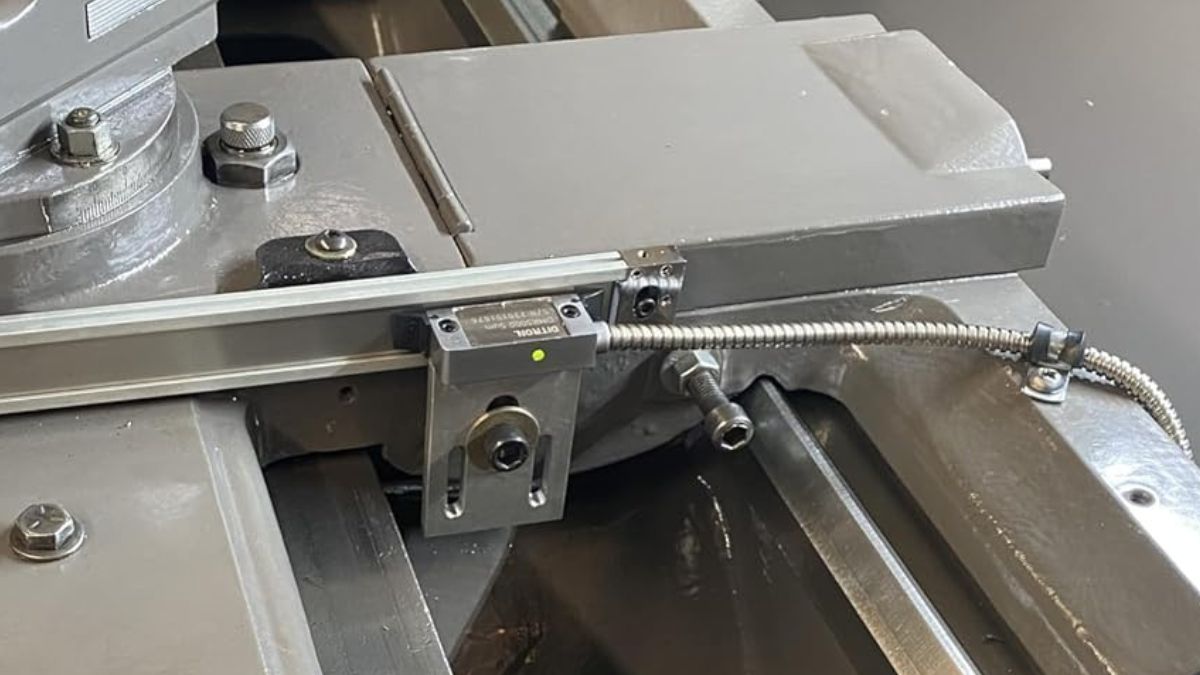 Ditron Magnetic Scale 820mm/32'' Encoder