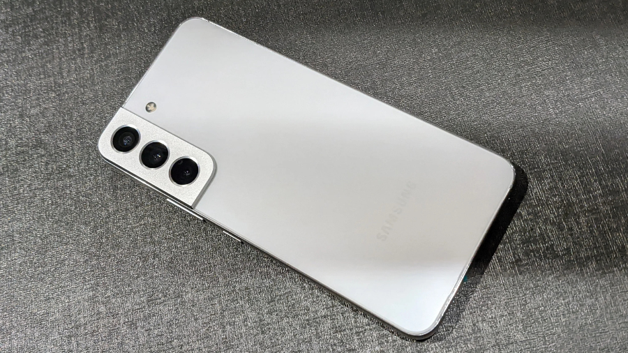 Samsung Galaxy S22 Review