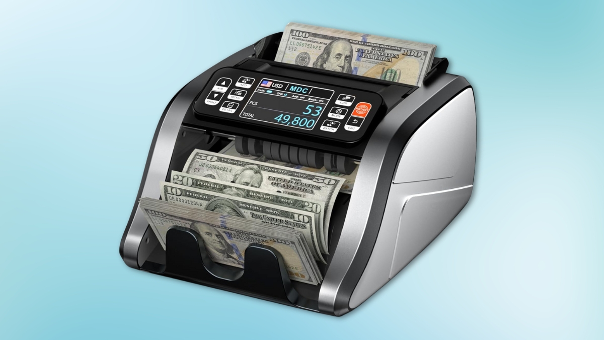 A mixed denomination money counter counting US bills with a digital screen showing total value and bill count.