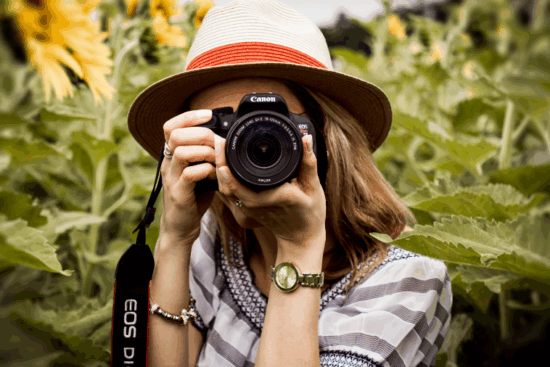 Canon EOS Rebel T6 Digital SLR Camera Kit with EF-S 18-55mm