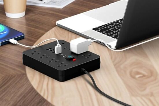 JouleLoom Power Strip Surge Protector with 8 Outlets