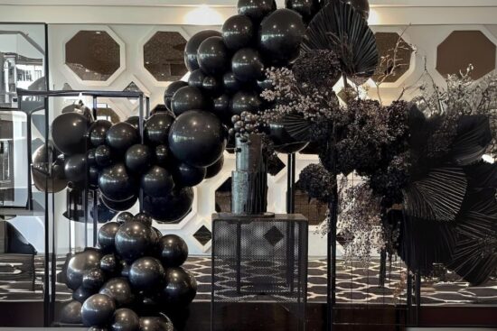 PartyWoo Black Balloons 140 pcs