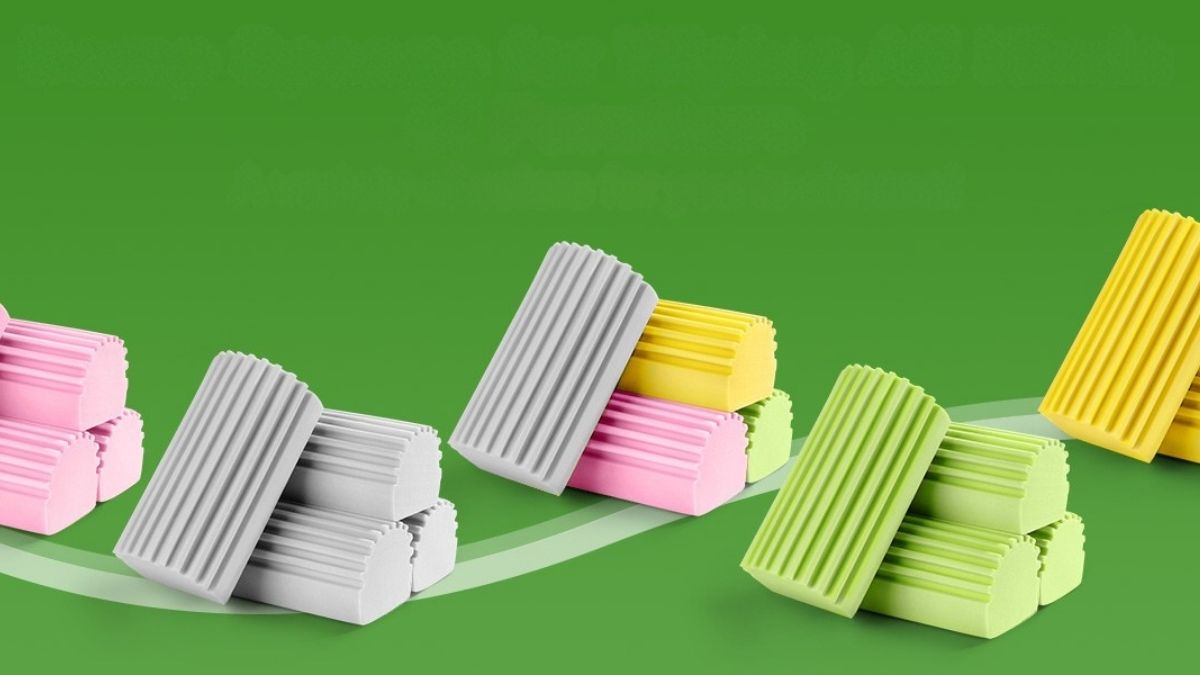 4-Pack Damp Clean Duster Sponge