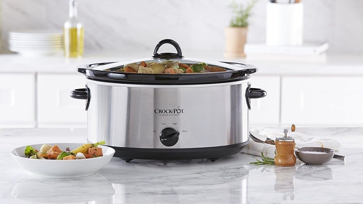 Crock-Pot 7 Quart Oval Manual Slow Cooker