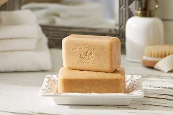 Pre de Provence Artisanal French Moisturizing Soap Bar