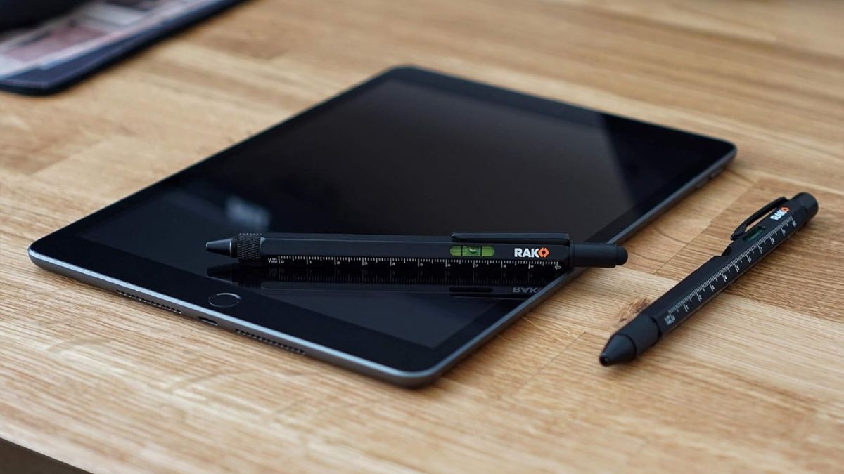 How the RAK Multitool Pen Helps You Handle Everyday Fixes With One 6-in-1 Tool