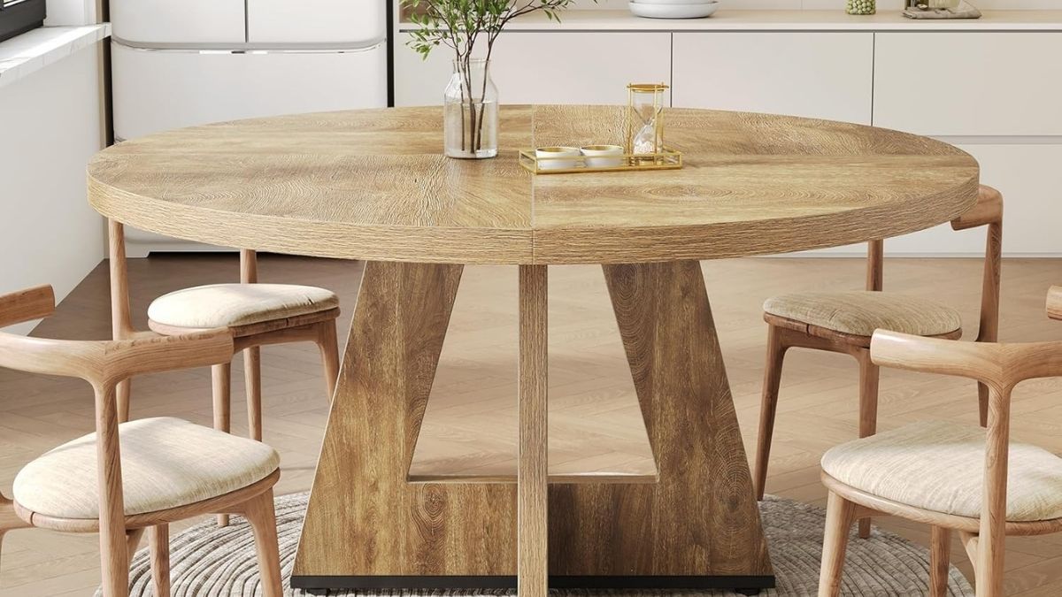 LITTLE TREE 47-Inch Round Dining Table: An Oak Centerpiece That Seats 4–6